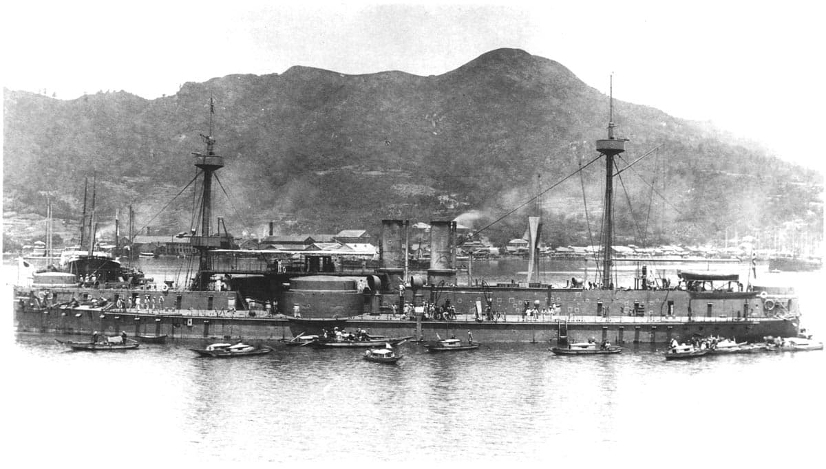 铁甲舰镇远